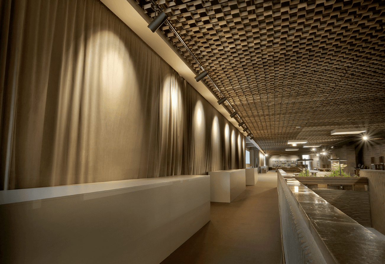 Gorky Art Theatre - проектирование освещения от компании Световые Технологии