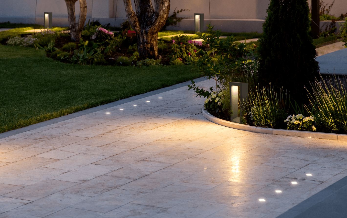 adjacent territory - проектирование освещения от компании Световые Технологии