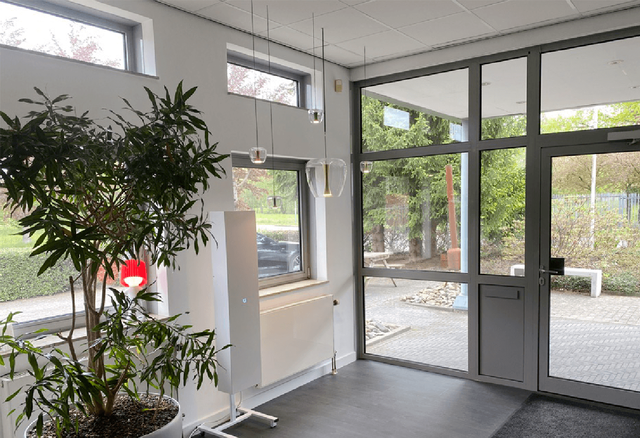Grease Lighting office and showroom - проектирование освещения от компании Световые Технологии